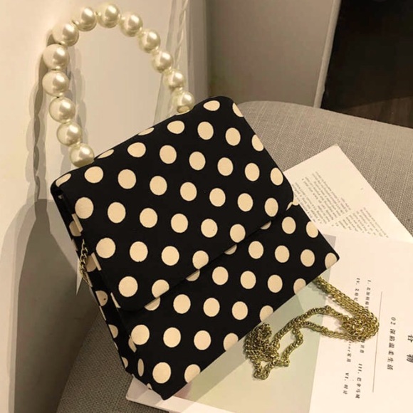 Meet your Posher, Isabelle - Picture 1 of 1